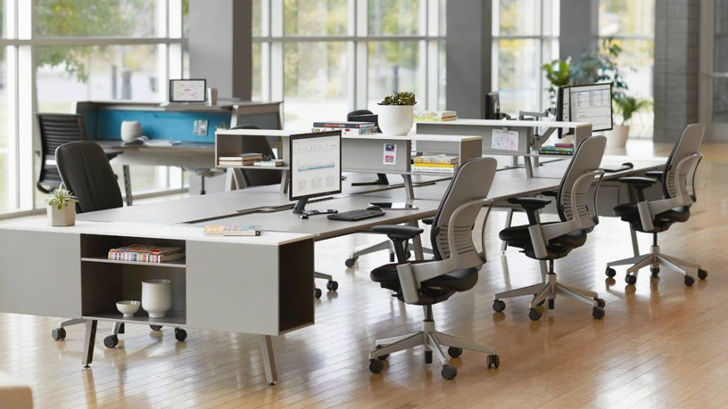 Steelcase стол с подъемным механизмом